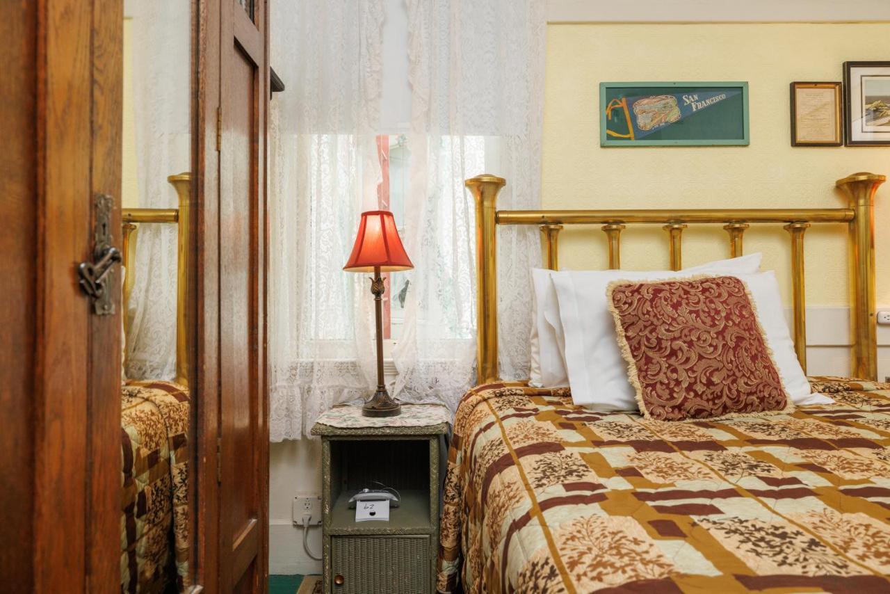 סן פרנסיסקו San Remo Hotel מראה חיצוני תמונה